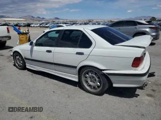 1997 BMW M3 z VIN WBSCD9326VEE06423, wystawiony jako Copart lot #54953975 z przebiegiem 193 185 mil mil oraz Szkody całkowita. Historia ofert i sprzedaży dostępna na DreamBid. Obrazek 2.