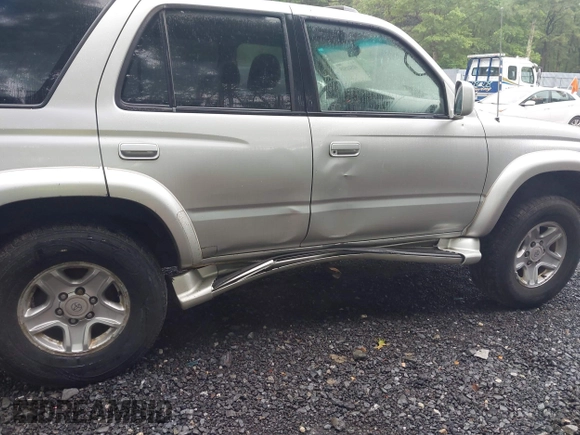 2002 Toyota 4Runner SR5 z VIN JT3HN86R620391610, wystawiony jako IAAI lot #42521535 z przebiegiem 178 094 mil mil oraz . Historia ofert i sprzedaży dostępna na DreamBid. Obrazek 6.