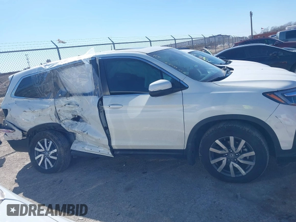 2019 Honda Pilot EX-L with VIN 5FNYF6H56KB038745, listed as a IAAI auction lot 41655643 with 29,712 mi miles. Bid and sale history available at carsss.com. Image 13.