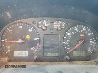 2000 Volkswagen EuroVan с VIN WV2MH4700YH083922, выставлен на аукционе Copart как лот 44274825 с пробегом 159 931 миль миль и Чистый • Clean title. История ставок и продаж доступна на DreamBid. Изображение 9.