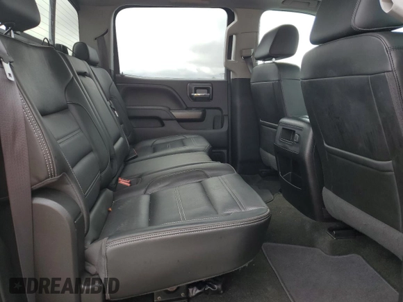 2017 GMC Sierra 2500HD Denali z VIN 1GT12UEY0HF114366, wystawiony jako Copart lot #54540275 z przebiegiem 78 066 mil mil oraz Szkoda całkowita • Salvage title. Historia ofert i sprzedaży dostępna na DreamBid. Obrazek 10.