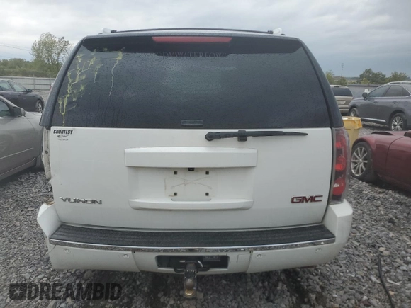 2013 GMC Yukon Denali with VIN 1GKS1EEF2DR279005, listed as a Copart auction lot 70446104 with 209,564 mi miles and Salvage Title. Bid and sale history available at carsss.com. Image 6.