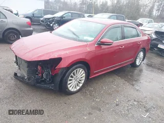 2016 Volkswagen Passat SE z VIN 1VWBT7A31GC023486, wystawiony jako IAAI lot #41205417 z przebiegiem 90 005 mil mil oraz . Historia ofert i sprzedaży dostępna na DreamBid. Obrazek 19.