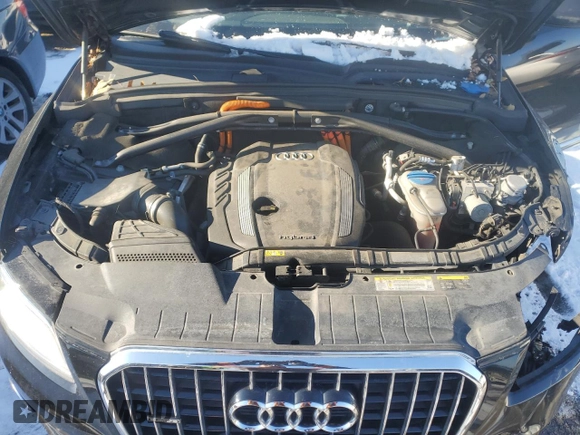2016 Audi SQ5 Premium Plus with VIN WA1CGAFP8GA014181, listed as a Copart auction lot 87998015 with 117,236 mi miles and Salvage Title. Bid and sale history available at carsss.com. Image 12.