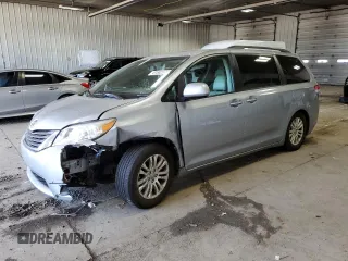 2011 Toyota Sienna XLE AAS with VIN 5TDYK3DC5BS084092, listed as a Copart auction lot 61682975 with 236,359 mi miles and Non repairable. Bid and sale history available at DreamBid. Image 1.