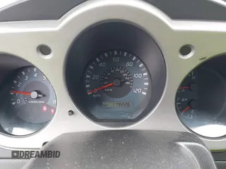 2002 Nissan Xterra SE SC z VIN 5N1MD28Y12C560201, wystawiony jako IAAI lot #41729969 z przebiegiem 179 226 mil mil oraz . Historia ofert i sprzedaży dostępna na DreamBid. Obrazek 7.
