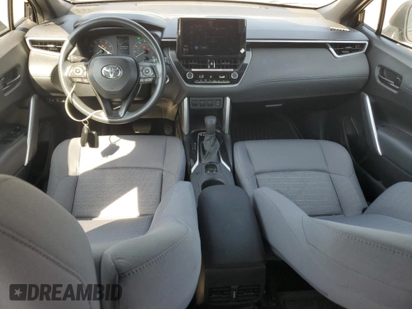 2023 Toyota Corolla Cross Hybrid S с VIN 7MUFBABG3PV015156, выставлен на аукционе Copart как лот 62304275 с пробегом 63 012 миль миль и Списание • Salvage title. История ставок и продаж доступна на DreamBid. Изображение 8.