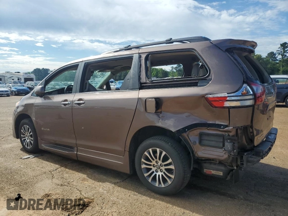 2020 Toyota Sienna XLE Auto Access Seat z VIN 5TDYZ3DC6LS033245, wystawiony jako Copart lot #56308365 z przebiegiem 82 254 mil mil oraz Szkoda całkowita • Salvage title. Historia ofert i sprzedaży dostępna na DreamBid. Obrazek 2.