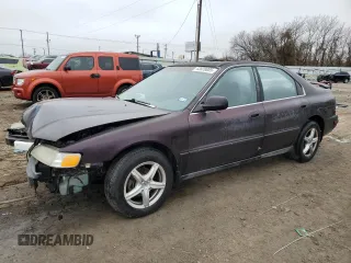 1997 Honda Accord Special Edition with VIN 1HGCD560XVA269261, listed as a Copart auction lot 43828085 with 318,639 mi miles and Salvage Title. Bid and sale history available at carsss.com. Image 1.