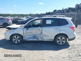 2014 Subaru Forester 2.5i Touring with VIN JF2SJAMC6EH413261, listed as a IAAI auction lot 40672035 with 1 mi miles. Bid and sale history available at carsss.com. Image 14.