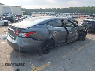 2017 Nissan Maxima SR with VIN 1N4AA6AP4HC405780, listed as a IAAI auction lot 42371633 with 161,502 mi miles and . Bid and sale history available at DreamBid. Image 4.