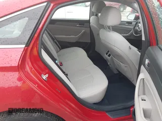 2019 Hyundai Sonata SEL with VIN 5NPE34AF3KH798085, listed as a IAAI auction lot 41822172 with 71,189 mi miles and . Bid and sale history available at DreamBid. Image 8.