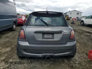 2007 MINI Hardtop S z VIN WMWMF73557TL90986, wystawiony jako Copart lot #57850585 z przebiegiem 185 423 mil mil oraz Szkoda całkowita • Salvage title. Historia ofert i sprzedaży dostępna na DreamBid. Obrazek 6.