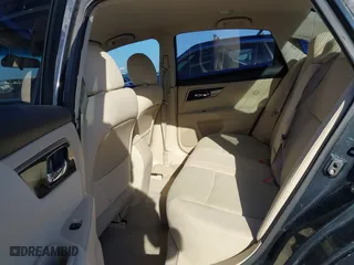 2014 Nissan Altima 2.5 SV with VIN 1N4AL3AP0EC264162, listed as a IAAI auction lot 41766855 with 135,091 mi miles. Bid and sale history available at carsss.com. Image 8.