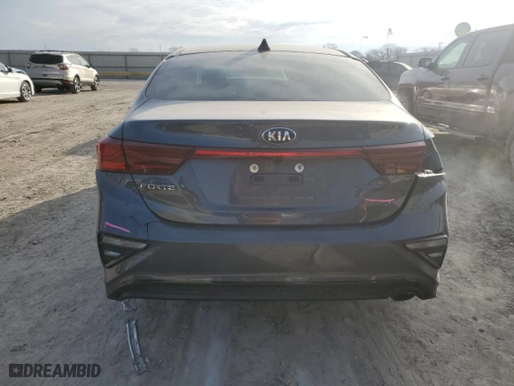 2021 Kia Forte LXS with VIN 3KPF24ADXME308397, listed as a Copart auction lot 44638925 with 71,404 mi miles and Salvage Title. Bid and sale history available at carsss.com. Image 6.