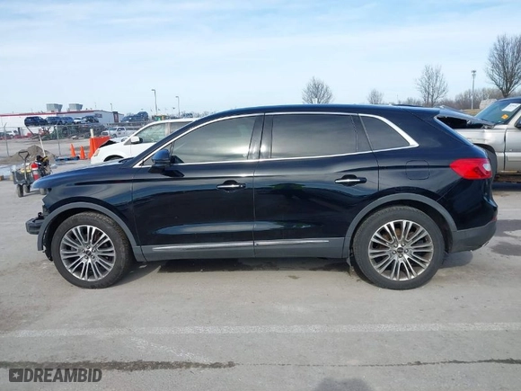 2017 Lincoln MKX Reserve with VIN 2LMPJ8LR4HBL48270, listed as a IAAI auction lot 41457644 with 94,051 mi miles. Bid and sale history available at carsss.com. Image 15.