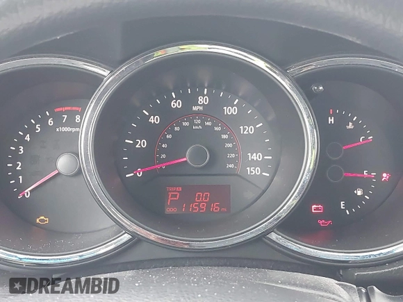 2011 Kia Sorento LX with VIN 5XYKTCA18BG102281, listed as a IAAI auction lot 41613420 with 115,916 mi miles. Bid and sale history available at carsss.com. Image 7.