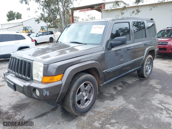 2006 Jeep Commander with VIN 1J8HG48N06C129698, listed as a IAAI auction lot 41777105 with 223,816 mi miles. Bid and sale history available at carsss.com. Image 17.