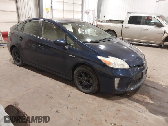 2014 Toyota Prius Four z VIN JTDKN3DU1E1738531, wystawiony jako IAAI lot #40945456 z przebiegiem 152 210 mil mil oraz . Historia ofert i sprzedaży dostępna na DreamBid. Obrazek 1.