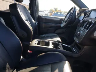 2016 Dodge Grand Caravan R/T with VIN 2C4RDGEG3GR319399, listed as a IAAI auction lot 42078809 with 227,295 mi miles. Bid and sale history available at carsss.com. Image 5.