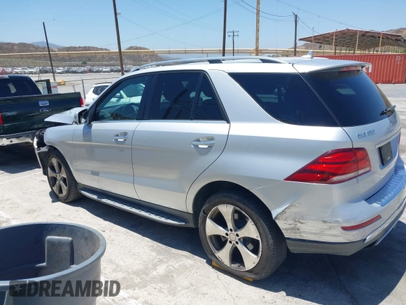 2016 Mercedes-Benz GLE 350 с VIN 4JGDA5JB2GA812671, выставлен на аукционе IAAI как лот 42544096 с пробегом 96 975 миль миль и . История ставок и продаж доступна на DreamBid. Изображение 15.