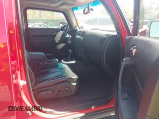 2006 Hummer H3 z VIN 5GTDN136168316423, wystawiony jako IAAI lot #42131478 z przebiegiem 143 223 mil mil oraz . Historia ofert i sprzedaży dostępna na DreamBid. Obrazek 5.