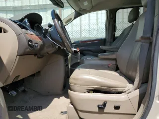 2014 Chrysler Town & Country Touring with VIN 2C4RC1BG0ER174758, listed as a Copart auction lot 59584065 with 192,965 mi miles and Salvage title. Bid and sale history available at DreamBid. Image 7.
