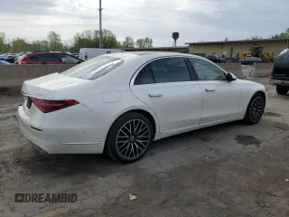 2022 Mercedes-Benz S 580 z VIN W1K6G7GB1NA132424, wystawiony jako Copart lot #55070525 z przebiegiem 47 110 mil mil oraz Szkoda całkowita • Salvage title. Historia ofert i sprzedaży dostępna na DreamBid. Obrazek 3.
