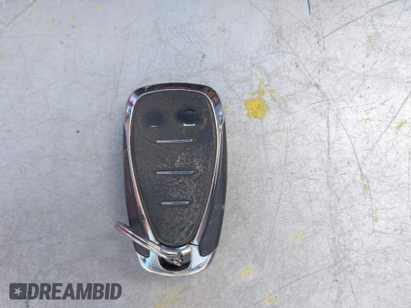 2018 Chevrolet Equinox LT with VIN 3GNAXJEV1JL119245, listed as a IAAI auction lot 41987159 with 54,489 mi miles and . Bid and sale history available at DreamBid. Image 11.