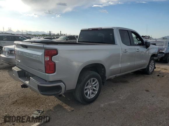 2019 Chevrolet Silverado 1500 RST with VIN 1GCRWDED7KZ302151, listed as a Copart auction lot 67872414 with 105,059 mi miles and Salvage Title. Bid and sale history available at carsss.com. Image 3.