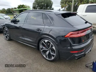 2021 Audi RS Q8 z VIN WU1ARBF11MD029420, wystawiony jako Copart lot #73844124 z przebiegiem Nie podano mil oraz Nie do naprawy. Historia ofert i sprzedaży dostępna na DreamBid. Obrazek 2.