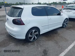 2007 Volkswagen GTI z VIN WVWFV71K17W016395, wystawiony jako IAAI lot #42460617 z przebiegiem 130 151 mil mil oraz . Historia ofert i sprzedaży dostępna na DreamBid. Obrazek 4.