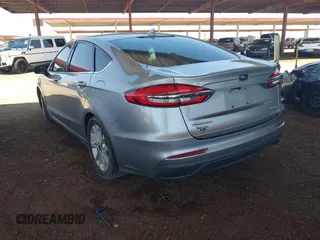 2020 Ford Fusion SE с VIN 3FA6P0HD6LR226325, выставлен на аукционе IAAI как лот 42301302 с пробегом 98 189 миль миль и . История ставок и продаж доступна на DreamBid. Изображение 3.