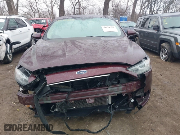 2018 Ford Fusion SE with VIN 3FA6P0H72JR202854, listed as a IAAI auction lot 41571355 with 88,182 mi miles. Bid and sale history available at carsss.com. Image 12.