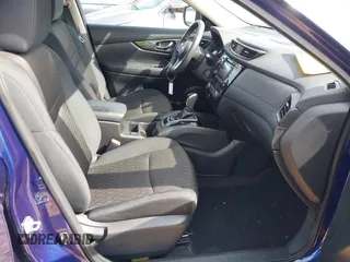 2017 Nissan Rogue SV z VIN 5N1AT2MV0HC841769, wystawiony jako IAAI lot #42295364 z przebiegiem 64 541 mil mil oraz . Historia ofert i sprzedaży dostępna na DreamBid. Obrazek 5.