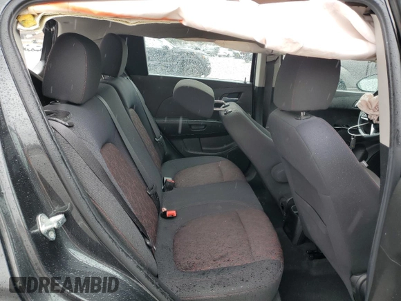 2018 Chevrolet Sonic LT z VIN 1G1JD6SGXJ4100342, wystawiony jako Copart lot #49188795 z przebiegiem 92 254 mil mil oraz Szkoda całkowita • Salvage title. Historia ofert i sprzedaży dostępna na DreamBid. Obrazek 11.