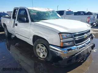 2006 Chevrolet Silverado 1500 LT1 with VIN 1GCEC19Z66Z222292, listed as a IAAI auction lot 41400043 with 160,588 mi miles. Bid and sale history available at carsss.com. Image 1.