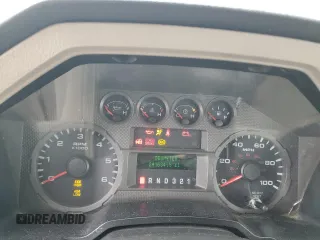 2008 Ford Super Duty F-250 SRW XL with VIN 1FTSX21528EA99137, listed as a Copart auction lot 49415425 with 241,634 mi miles and Salvage Title. Bid and sale history available at carsss.com. Image 9.