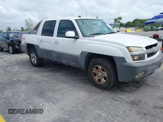 2004 Chevrolet Avalanche Z71 with VIN 3GNEK12T54G209885, listed as a IAAI auction lot 41955338 with 243,811 mi miles. Bid and sale history available at carsss.com. Image 1.