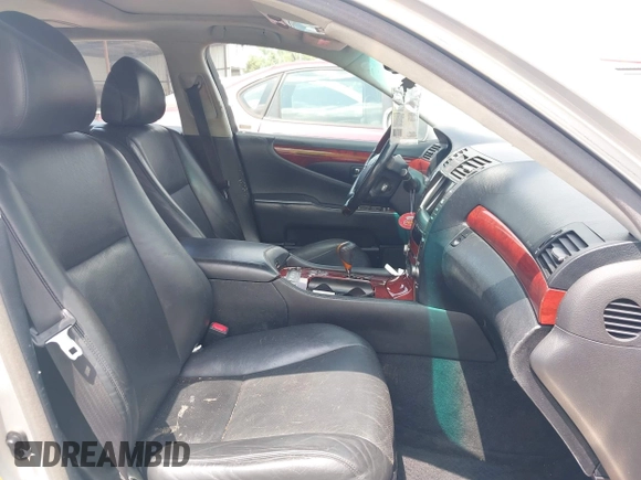 2008 Lexus LS 460 L with VIN JTHGL46FX85028460, listed as a IAAI auction lot 42501852 with 194,399 mi miles and . Bid and sale history available at DreamBid. Image 5.