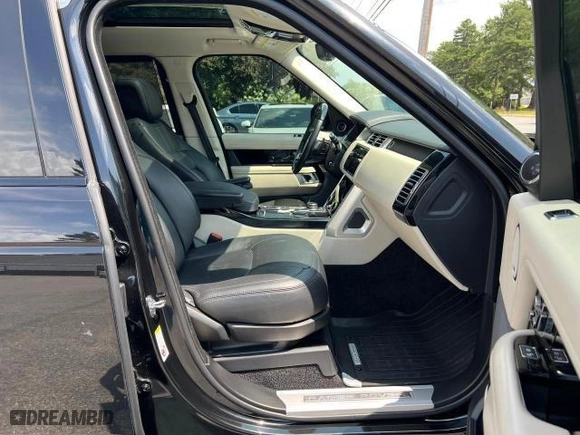 2020 Land Rover Range Rover with VIN SALGS5SE2LA400079, listed as a Copart auction lot 80974494 with 141,386 mi miles and Clean Title. Bid and sale history available at carsss.com. Image 5.