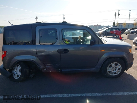 2011 Honda Element LX with VIN 5J6YH1H34BL003804, listed as a IAAI auction lot 42029179 with 83,546 mi miles and . Bid and sale history available at DreamBid. Image 14.