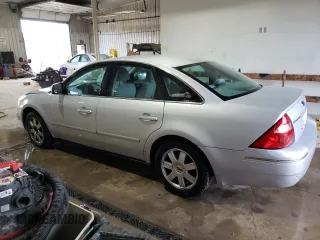 2005 Ford Five Hundred SE with VIN 1FAFP23195G175714, listed as a Copart auction lot 81057764 with 81,284 mi miles and Salvage Title. Bid and sale history available at carsss.com. Image 2.