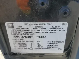 2004 GMC Yukon SLE z VIN 1GKEC13V94R131511, wystawiony jako Copart lot #53184435 z przebiegiem 163 917 mil mil oraz Tytuł czysty. Historia ofert i sprzedaży dostępna na DreamBid. Obrazek 13.