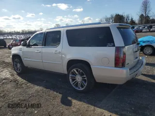 2012 Cadillac Escalade ESV Premium z VIN 1GYS4JEF6CR316609, wystawiony jako Copart lot #83081874 z przebiegiem 150 368 mil mil oraz Szkody całkowita. Historia ofert i sprzedaży dostępna na DreamBid. Obrazek 2.