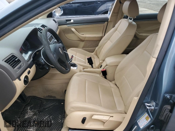2006 Volkswagen Jetta 2.5L z VIN 3VWSF71K86M796788, wystawiony jako Copart lot #62828485 z przebiegiem 140 523 mil mil oraz Szkoda całkowita • Salvage title. Historia ofert i sprzedaży dostępna na DreamBid. Obrazek 7.