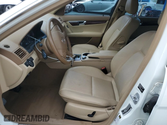 2008 Mercedes-Benz C 300 Sport с VIN WDDGF54X88F088702, выставлен на аукционе Copart как лот 56245725 с пробегом Не указан миль и Списание • Salvage title. История ставок и продаж доступна на DreamBid. Изображение 7.