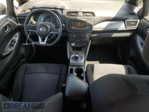 2018 Nissan LEAF SV with VIN 1N4AZ1CP2JC303814, listed as a Copart auction lot 58406135 with 175,777 mi miles and Clean title. Bid and sale history available at DreamBid. Image 8.