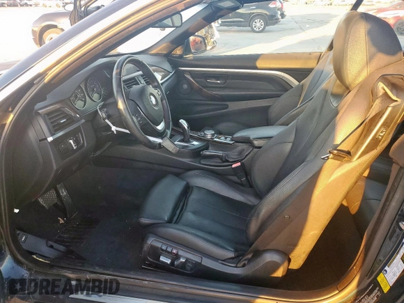 2016 BMW 4 Series 428i z VIN WBA3V7C56G5A26209, wystawiony jako Copart lot #45014775 z przebiegiem 74 247 mil mil oraz Czysty tytuł • Clean title. Historia ofert i sprzedaży dostępna na DreamBid. Obrazek 7.