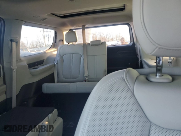 2022 Jeep Wagoneer Series III with VIN 1C4SJVDT2NS157113, listed as a Copart auction lot 84635564 with Not Provided miles and Non Repairable. Bid and sale history available at DreamBid. Image 10.